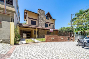 151 - Casa Triplex apenas a 80m da Praia de Bombas